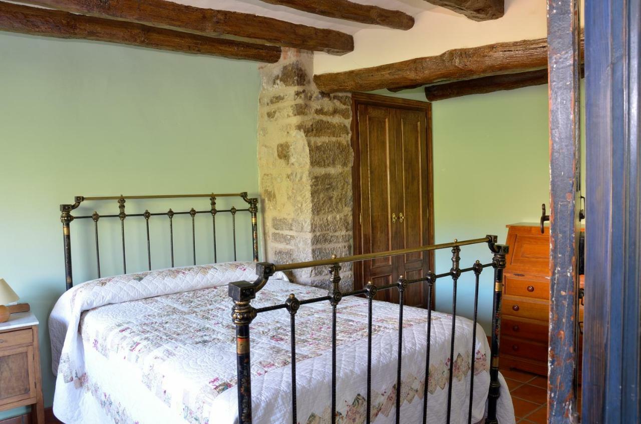 Apartamento Vivienda Sampietro Radiquero Luaran gambar